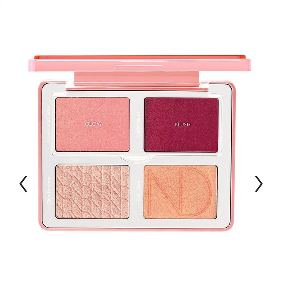 💕❤️NATASHA DENONA Bloom Face Glow Palette - Picture 6 of 6